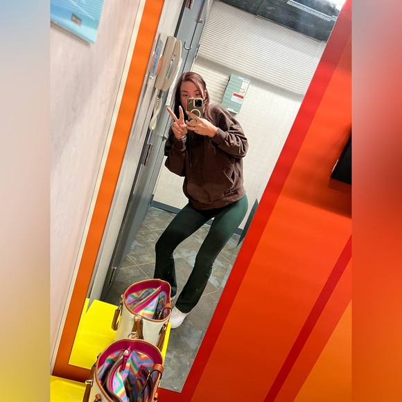 LIVE SHOW 🥳 - Picture 3 of 3